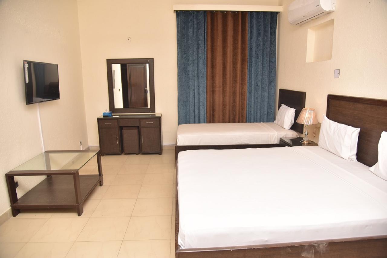 Al-Fateh Hotel Лахор Экстерьер фото